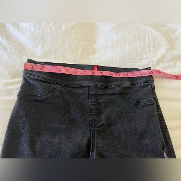 Spanx | Distressed Black Ankle Skinny Jeans Size Large - Picture 7 of 10